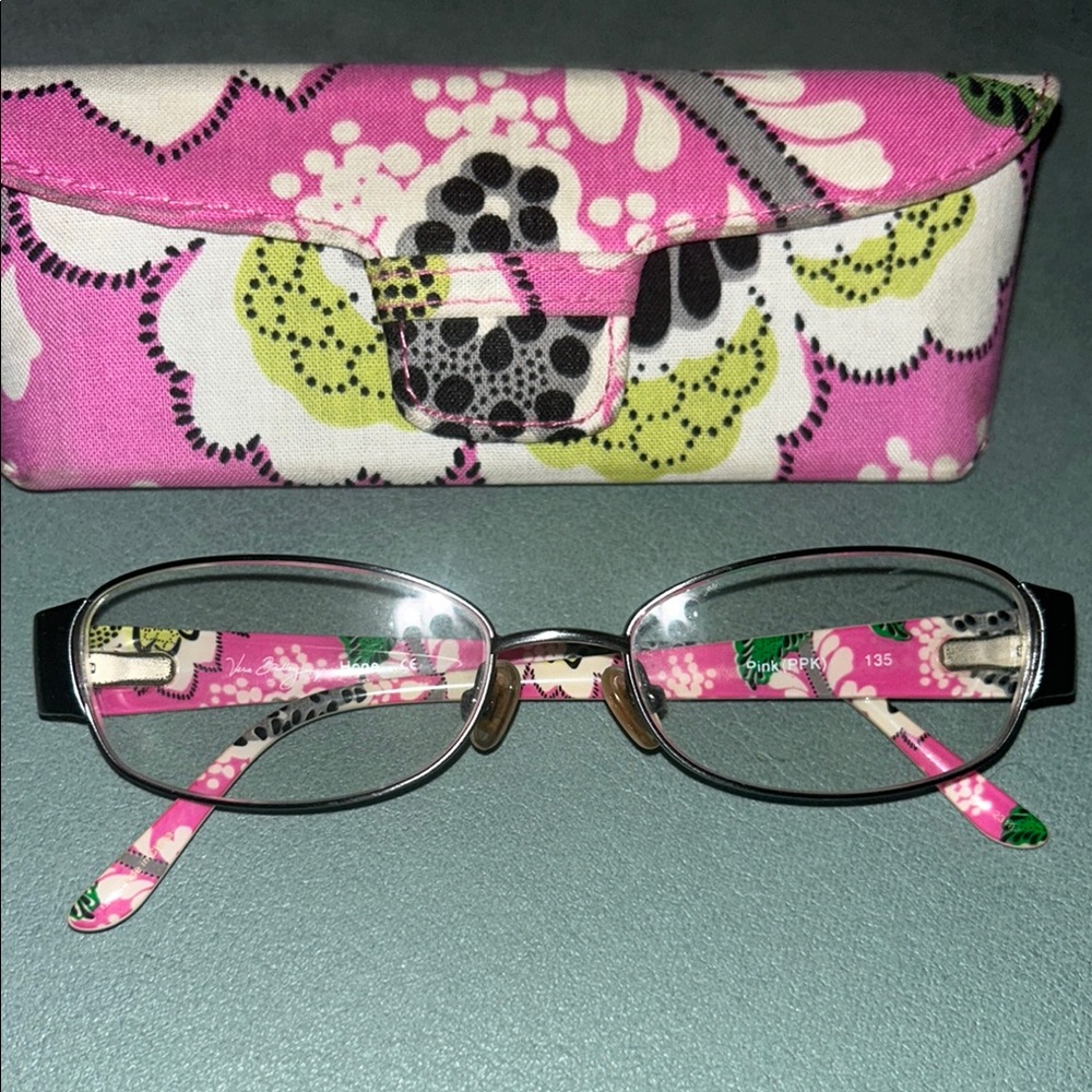 Vera Bradley Pink Floral Reading Glasses with Matching Case 
135 readers vision